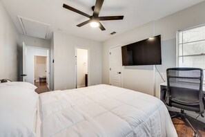 4 soverom, strykejern/-brett, wi-fi og sengetøy