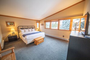 Signature resortwoning, 3 slaapkamers, balkon, uitzicht op bergen (Tennis Townhomes 1331) | 3 slaapkamers, individueel gedecoreerd, individueel gemeubileerd