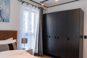 2 bedrooms, iron/ironing board, WiFi, bed sheets - Luxury 2 bedroom apartment, in the heart of century city. (Cape Town)