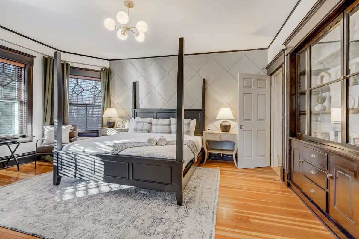 8 bedrooms, iron/ironing board, travel crib, WiFi