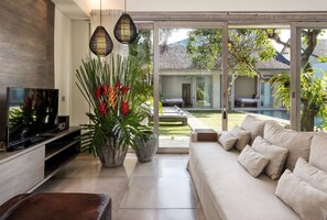 Villa, 3 Schlafzimmer, Raucher, eigener Pool | Wohnbereich