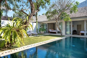 Piscina externa