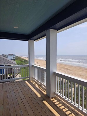 Property grounds - Endless Horizons Beachfront (Crystal Beach)