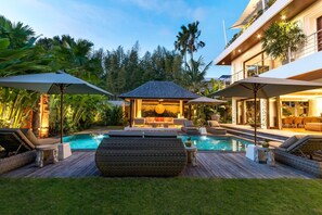 Sun deck - Sundance Villa in Umalas Panoramic Rooftop Views (Kerobokan)