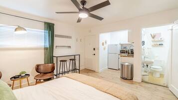 Strygejern/strygebræt, Wi-Fi, sengetøj