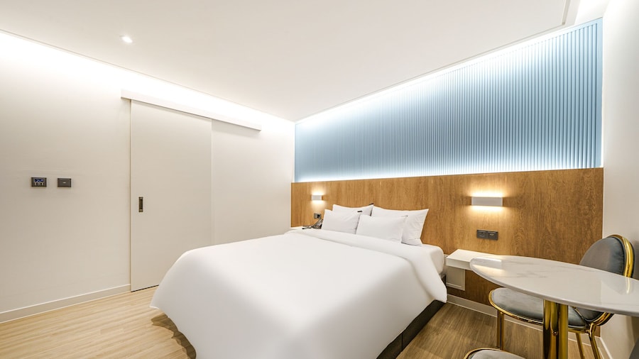 Brown Dot Hotel Pungam