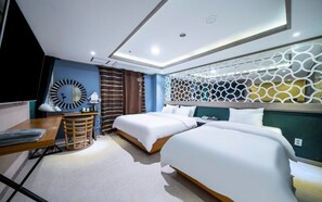 Free WiFi, bed sheets
