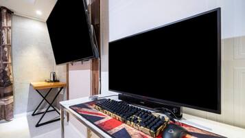 Standard | Free WiFi, bed sheets