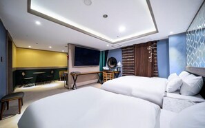 Free WiFi, bed sheets