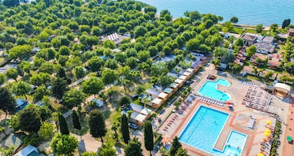 Baia Holiday Gasparina