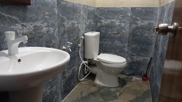 Bidet, toallas
