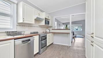 Fridge, microwave, oven, dishwasher