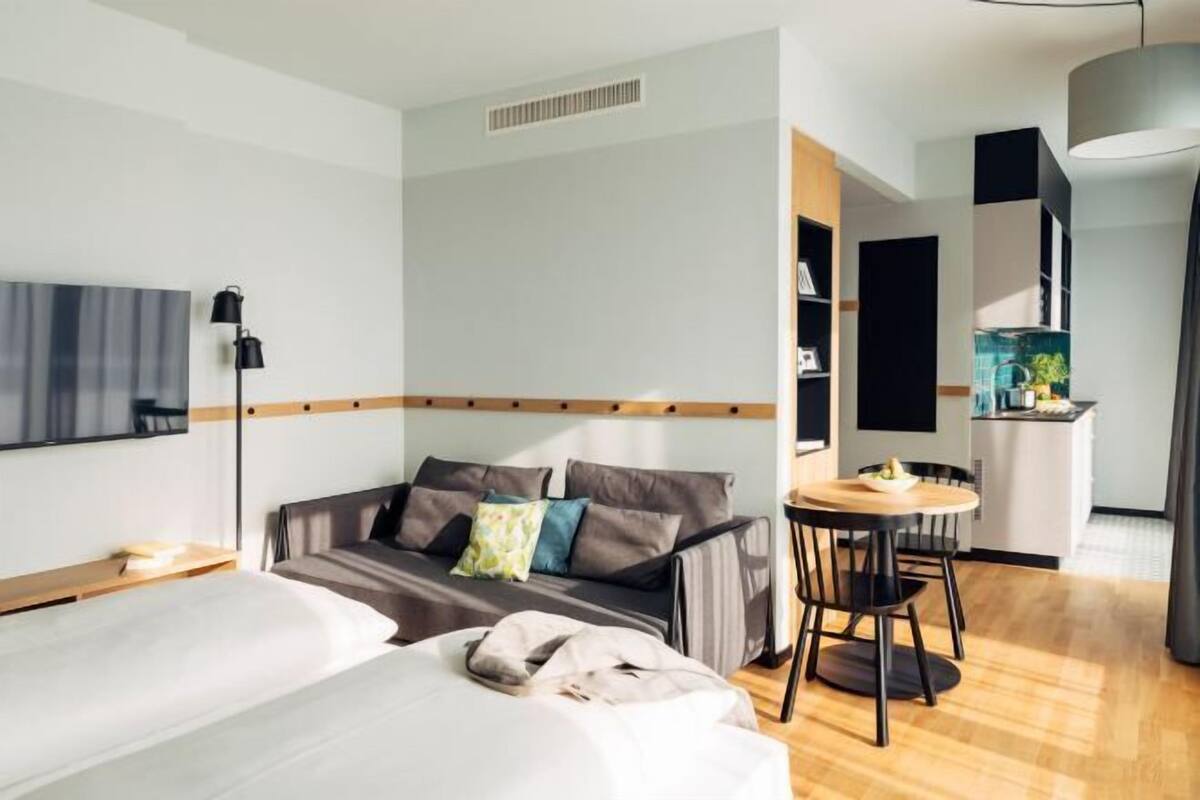 Down comforters, in-room safe, blackout drapes, soundproofing