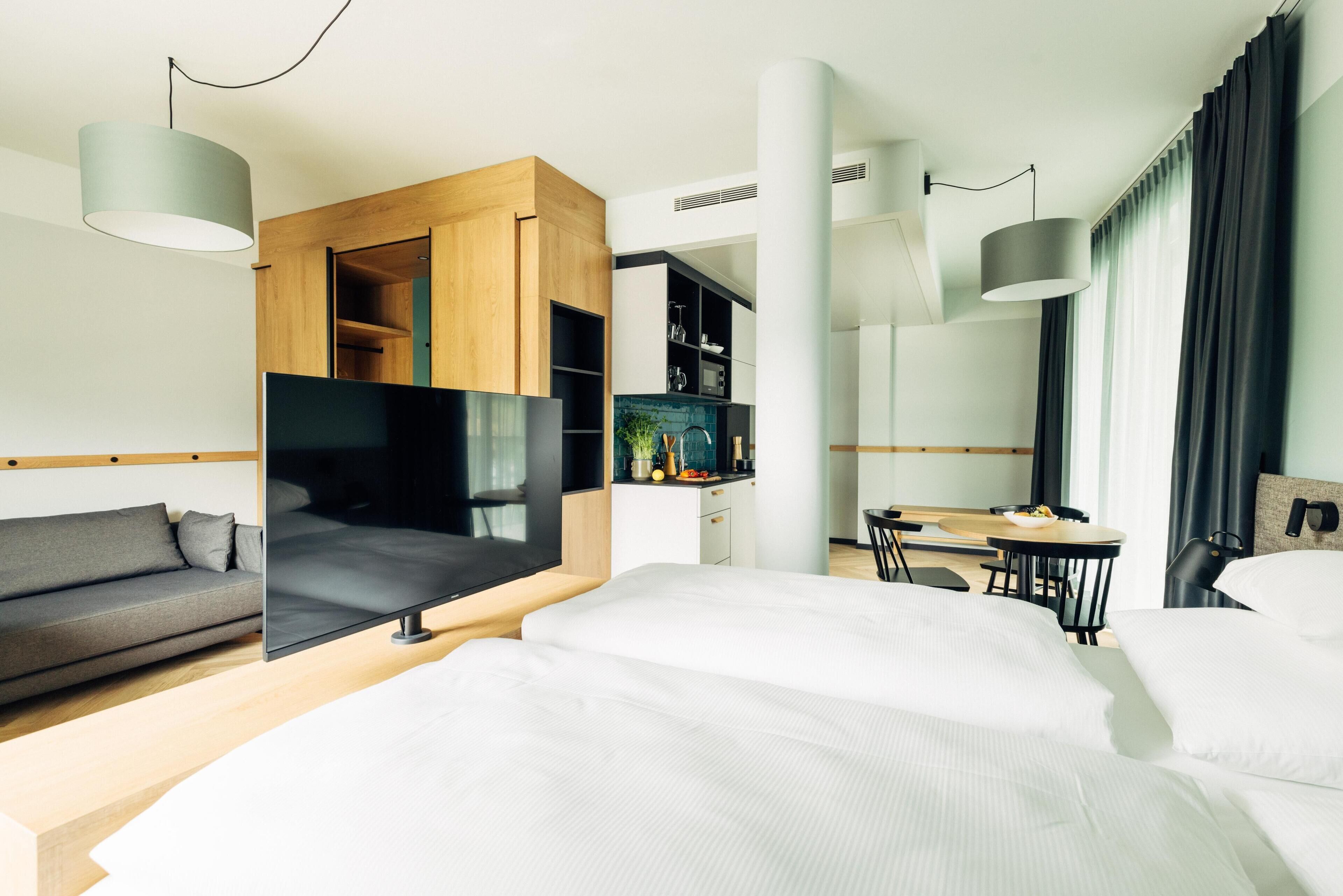 Rainfall showerhead, hair dryer, towels, soap