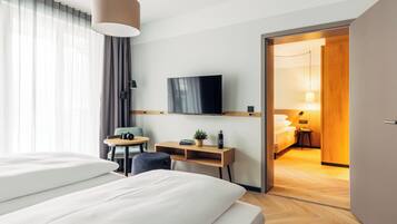 Daunenbettdecken, Zimmersafe, VerdunkelungsvorhÀnge