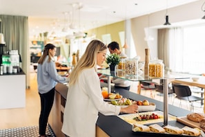 Daily buffet breakfast (EUR 16 per person)