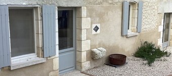 Stylish home with private pool near Aubeterre- sur -Dronne