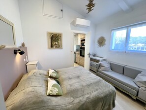 1 makuuhuone, silitysrauta/-lauta, ilmainen Wi-Fi, vuodevaatteet
