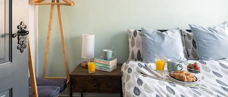 3 soverom, skrivebord, strykejern/-brett og wi-fi (inkludert)