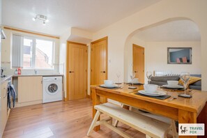 Fridge, microwave, oven, toaster - Ann`s Home Near Alton Towers (Alton Towers & Staffordshire Villages)