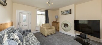 Rocester Rest - Near to JCB+Alton Towers, Netflix