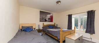 Rocester Rest - Near to JCB+Alton Towers, Netflix