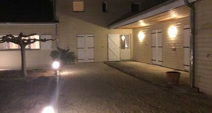 Maison de Vacances Avec Piscine Proche du Village des Vans au Cœur des Cévennes