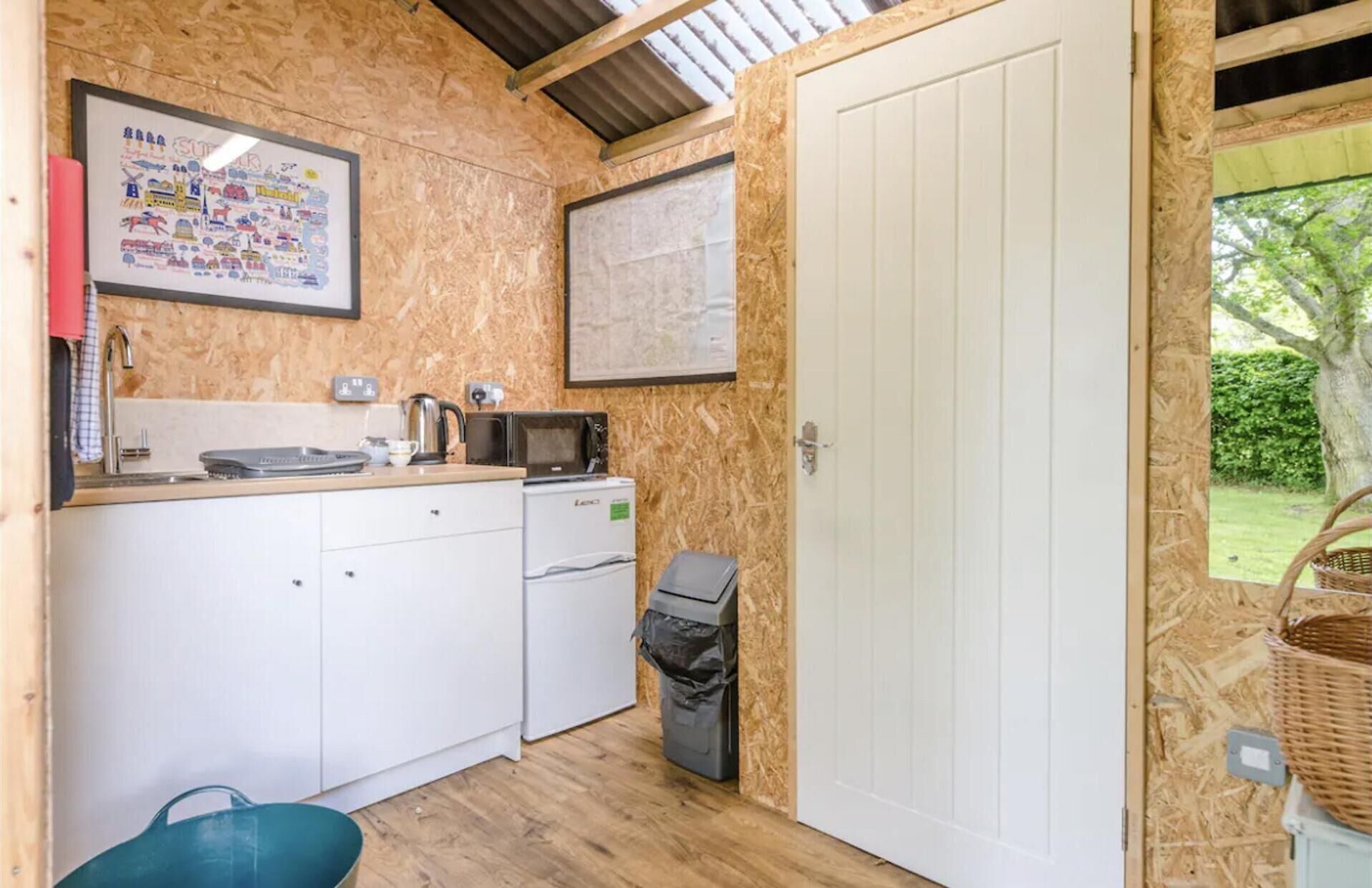 Cabin | Bếp riêng | Tủ lạnh, lò vi sóng, lò nướng, bếp nấu 