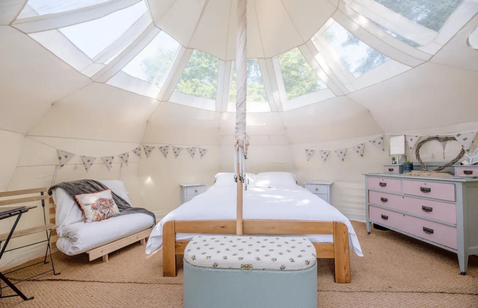 Cabin | 1 bedroom, bed sheets