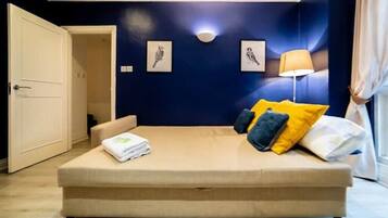 1 bedroom, iron/ironing board, WiFi, bed sheets