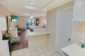 1 bedroom, internet, bed sheets