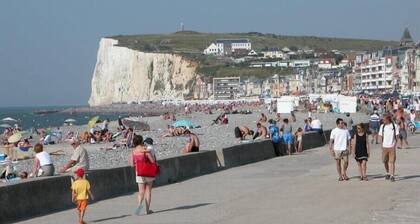 Embruns Marins. Ascenseur Face plage .Balcon .Wifi .Garage privé . Panoramique