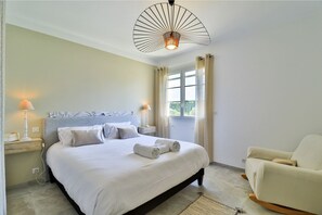 6 habitaciones, wifi y ropa de cama 