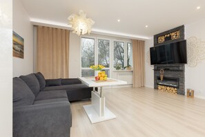 Apartment, 1 Bedroom, Balcony | 1 bedroom, bed sheets - Łodź One Bedroom & Balcony by Renters (Lodz)