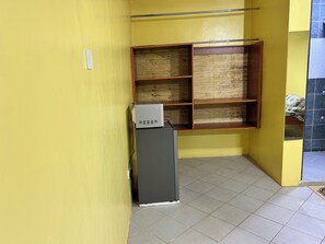 Basic Room, Kitchenette, City View | 1 bedroom, laptop workspace, blackout curtains, soundproofing
