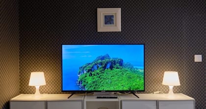 Joy City Stay Versului 8