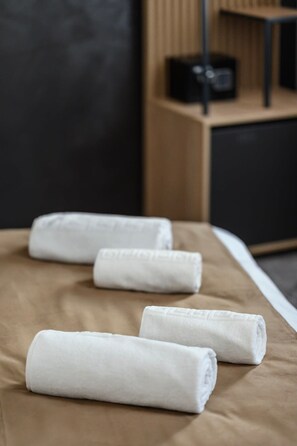 Spa - GBU Home - Pink Room 204 (Timișoara)