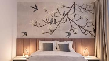 1 bedroom, desk, iron/ironing board, WiFi