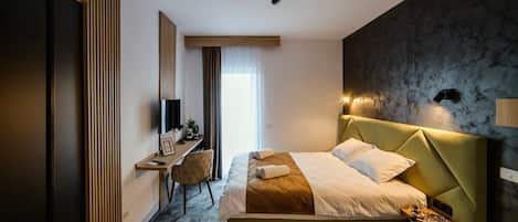 1 bedroom, iron/ironing board, WiFi