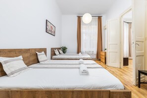 3 quartos, ferros/tábuas de passar roupa