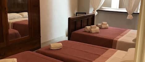 Quarto família | 1 quarto, edredons de pluma, individualmente decorados