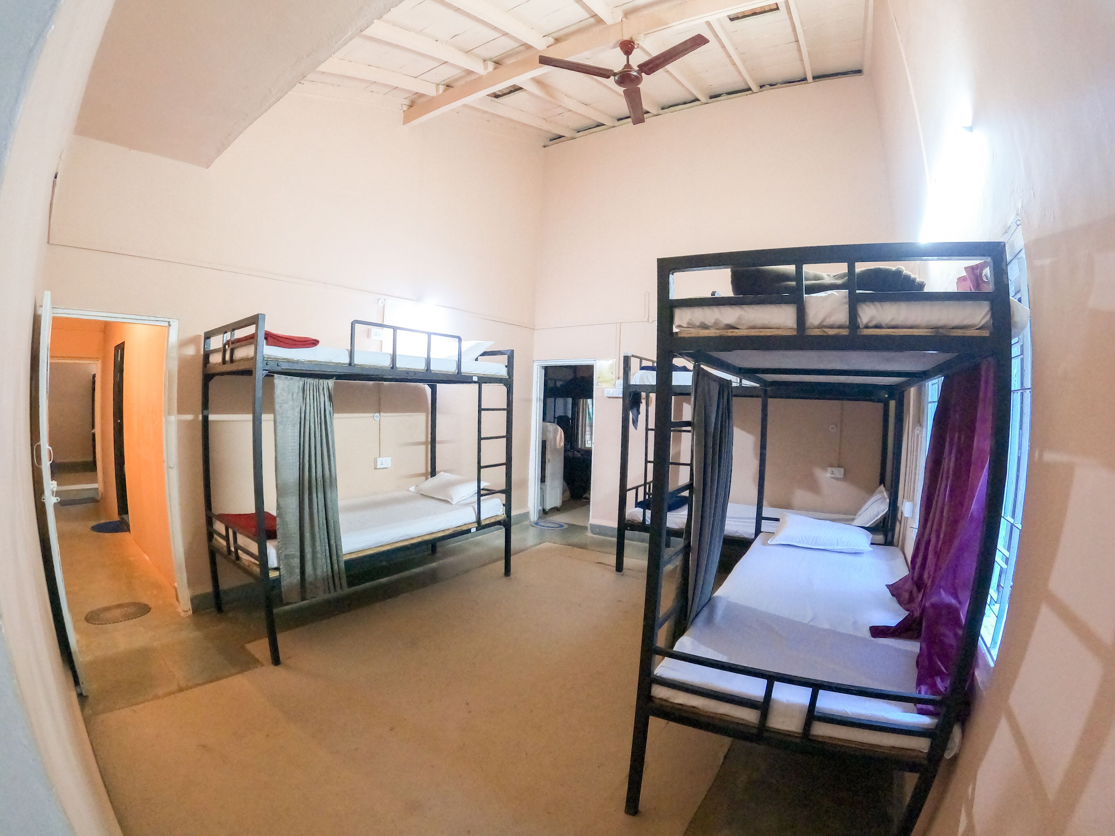 Standard Shared Dormitory, Mixed Dorm | In-room safe, soundproofing, free WiFi, bed sheets