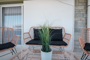 Luxury Apartment | Balcony