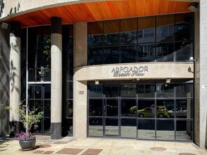 Exterior detail - Cobertura Vista Mar Arpoador (Copacabana)