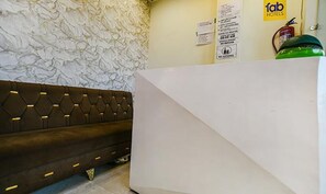 Reception - Fabexpress Jugnu Palace (Ujjain)