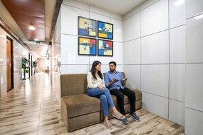 Sala de estar en el lobby