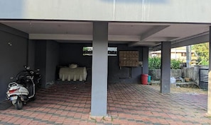 Parking - Fabexpress Aabriz Residency (Kanayannur)