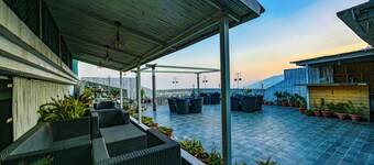 Fabhotel Prime Hemkunth