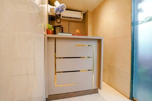 Reception - Fabexpress Earth Paradise (Mumbai)