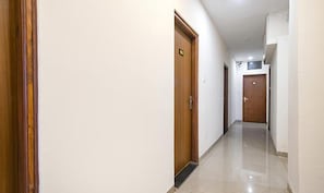 Lobby - Fabhotel One Stay (Indore)
